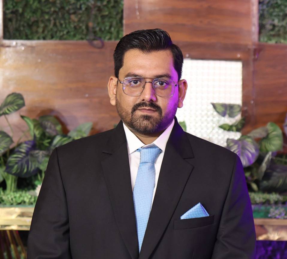 Muhammad Komail